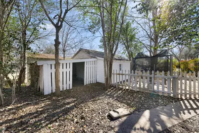 723 E Pecan Street, La Grange, TX 78945 - Photo 16