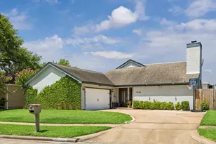 11646 Manor Park Dr, Houston, TX 77077 - Photo 30