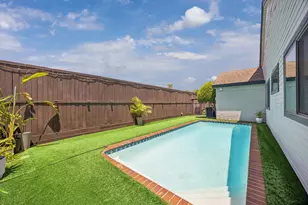11646 Manor Park Dr, Houston, TX 77077 - Photo 28