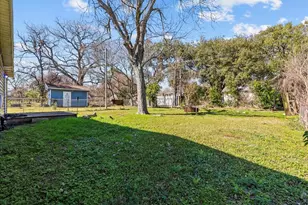 1002 Orange St, La Marque, TX 77568 - Photo 12