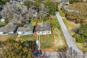1002 Orange St, La Marque, TX 77568 - Photo 10