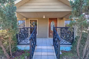 8004 Mendez St, Houston, TX 77029 - Photo 2