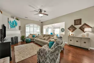 2516 Creeks Edge Dr, Pearland, TX 77581 - Photo 8