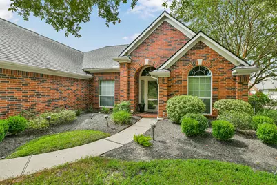 2516 Creeks Edge Drive, Pearland, TX 77581 - Photo 1