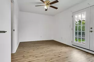 1208 N Logan St, Texas City, TX 77590 - Photo 18