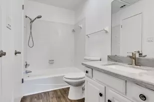 1208 N Logan St, Texas City, TX 77590 - Photo 4
