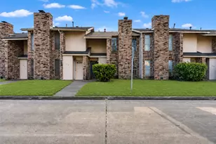 1208 N Logan St, Texas City, TX 77590 - Photo 24