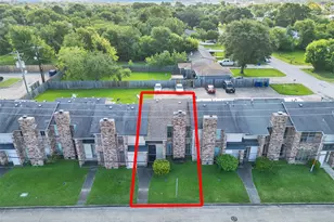 1208 N Logan St, Texas City, TX 77590 - Photo 26