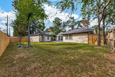 215 Hickory Ridge Drive, Shenandoah, TX 77381 - Photo 48
