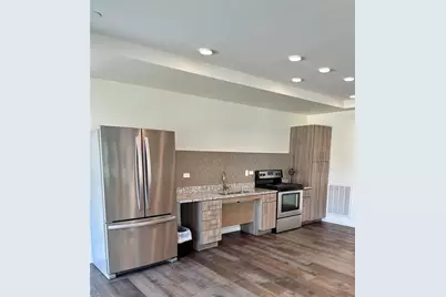 3550 Main Street #5416, Houston, TX 77002 - Photo 32
