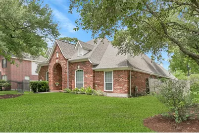 2 Westward Ridge Place, The Woodlands, TX 77384 - Photo 4