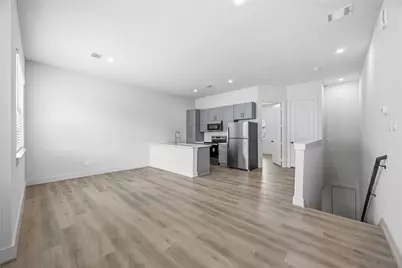 4606 Indie Heights Lane #B, Houston, TX 77018 - Photo 8