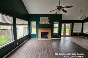 108 Beechwood St, Lake Jackson, TX 77566 - Photo 12