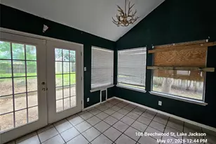 108 Beechwood St, Lake Jackson, TX 77566 - Photo 16
