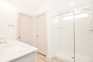 7823 Brushwood Dr, Rosharon, TX 77583 - Photo 16