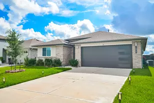 7823 Brushwood Dr, Rosharon, TX 77583 - Photo 2