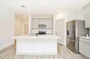 7823 Brushwood Dr, Rosharon, TX 77583 - Photo 8