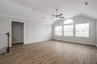 4923 Laurel Hill Ct, Sugar Land, TX 77478 - Photo 10