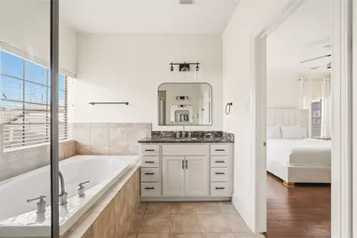 836 Garden Oaks Terrace, Houston, TX 77018 - Photo 18