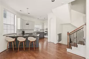 836 Garden Oaks Terrace, Houston, TX 77018 - Photo 6