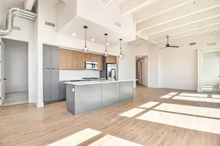 1801 Smith St, Houston, TX 77002 - Photo 4