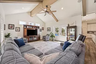 4006 Elissa Ct, Galveston, TX 77554 - Photo 12