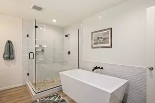 4006 Elissa Ct, Galveston, TX 77554 - Photo 22