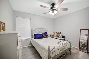 802 Forest Bay Ct, Houston, TX 77062 - Photo 30