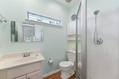 13027 Buccaneer Parkway Parkway, Freeport, TX 77541 - Photo 16