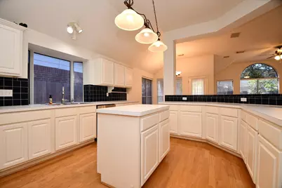 1215 Wood Haven Court, Sugar Land, TX 77479 - Photo 30