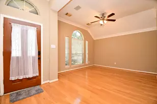 1215 Wood Haven Ct, Sugar Land, TX 77479 - Photo 6