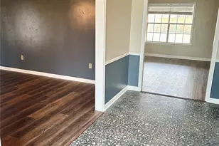 103 Wroxton Dr, Conroe, TX 77304 - Photo 4