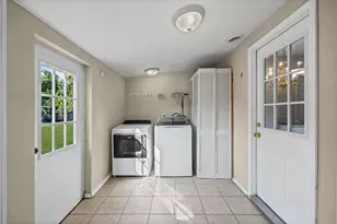 10705 Fairview Dr, Conroe, TX 77385 - Photo 12