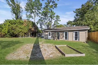 10705 Fairview Drive, Conroe, TX 77385 - Photo 22