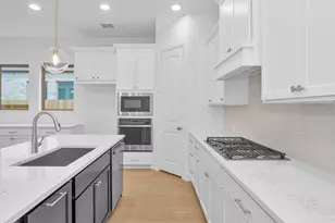 2923 Orange Leaf Dr, Fulshear, TX 77423 - Photo 8