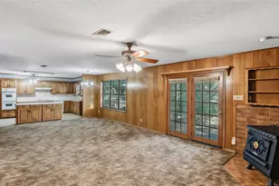 1307 Allison St, Brenham, TX 77833 - Photo 8