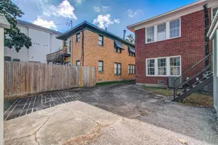 512 W Pierce St, Houston, TX 77019 - Photo 4