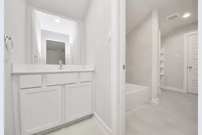 11822 Royal Willow Lane, Houston, TX 77066 - Photo 30