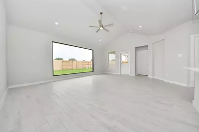 11822 Royal Willow Lane, Houston, TX 77066 - Photo 16