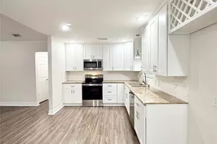 477 Oyster Creek Ct, Richwood, TX 77531 - Photo 10