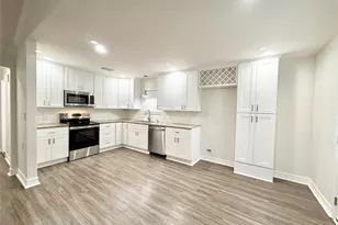 477 Oyster Creek Ct, Richwood, TX 77531 - Photo 8