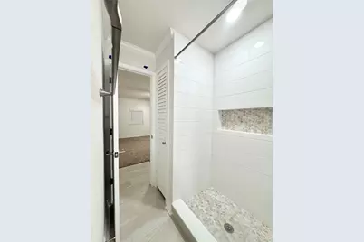 477 Oyster Creek Court, Richwood, TX 77531 - Photo 18