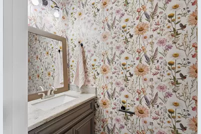 14 Dusky Meadow Place, The Woodlands, TX 77381 - Photo 36