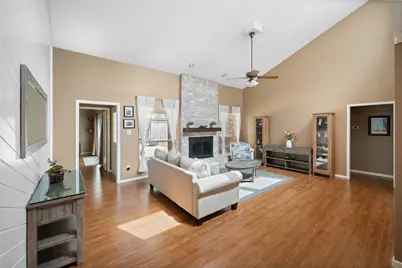 11906 Stillwater Drive, Houston, TX 77070 - Photo 6
