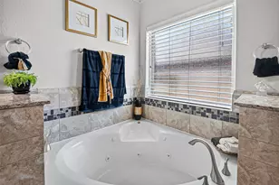2624 Holbrook Springs Ln, League City, TX 77573 - Photo 24