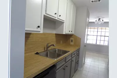 601 A&b Hickory Street #B, Huntsville, TX 77320 - Photo 8