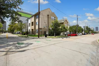 3010 Caroline Street, Houston, TX 77004 - Photo 4