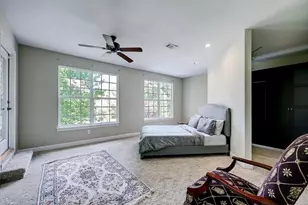 8 N Timber Top Dr, The Woodlands, TX 77380 - Photo 10