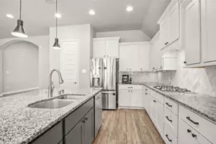 23649 Sage Villa Dr, New Caney, TX 77357 - Photo 8