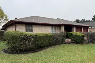 6511 Marisol Dr, Houston, TX 77083 - Photo 2